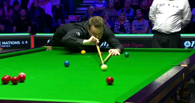 评选中毫无 评选中毫无