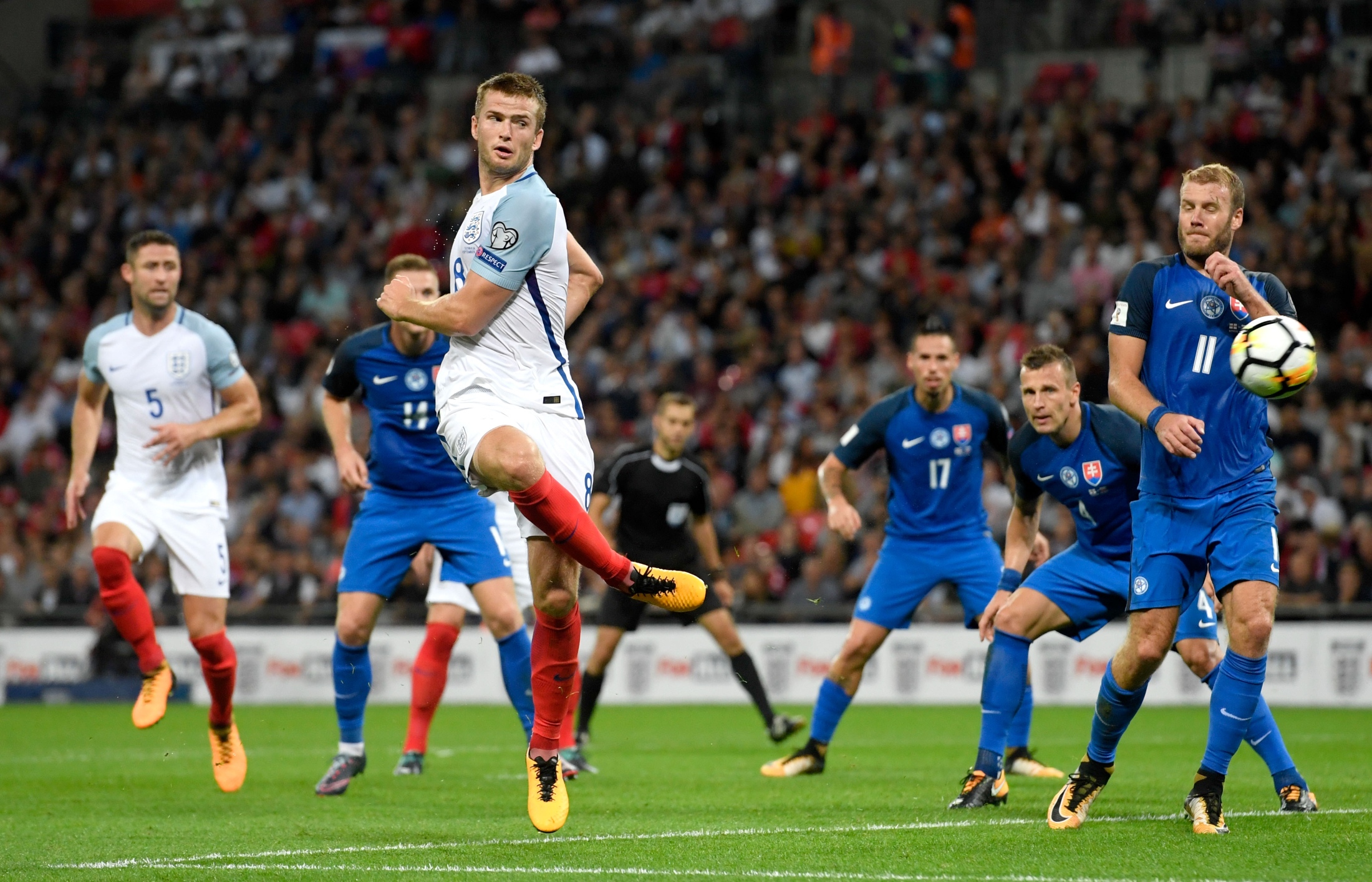 锋线无球命 锋线无球命