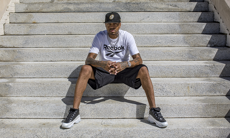 胜新疆发布会！杨鸣爆赞赵继伟但未回正轨，继伟亲承恢复期很着急